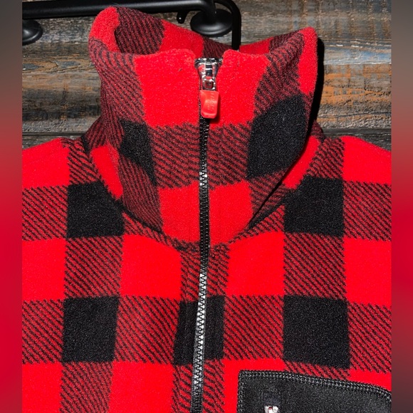 ❤️🖤Chaps Sport Buffalo Plaid fleece vest with long mock neck. Size Large.🖤❤️ - Picture 2 of 10